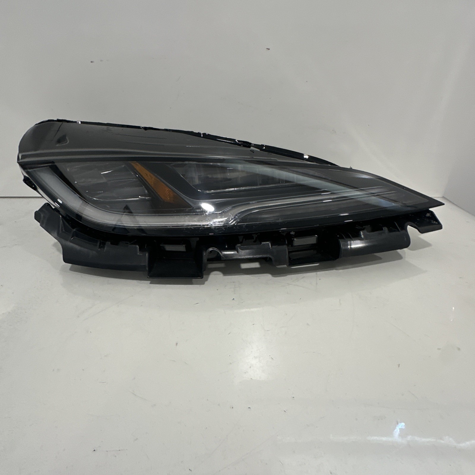 2024 2025 Tesla Model 3 Highland Passenger Right RH LED Headlight OEM 2024 2025 Tesla Model 3 Highland Passenger Right RH LED Headlight OEM