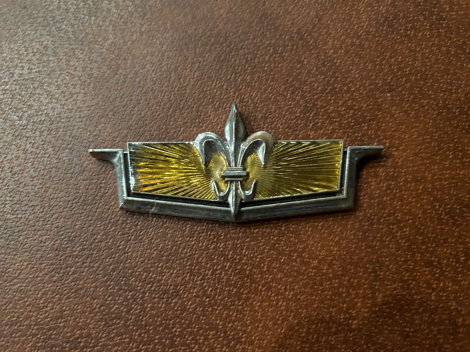 Chevrolet Caprice Classic Emblem/Name Badge 1977-90 Logo OEM Original Vintage Chevrolet Caprice Classic Emblem/Name Badge 1977-90 Logo OEM Original Vintage