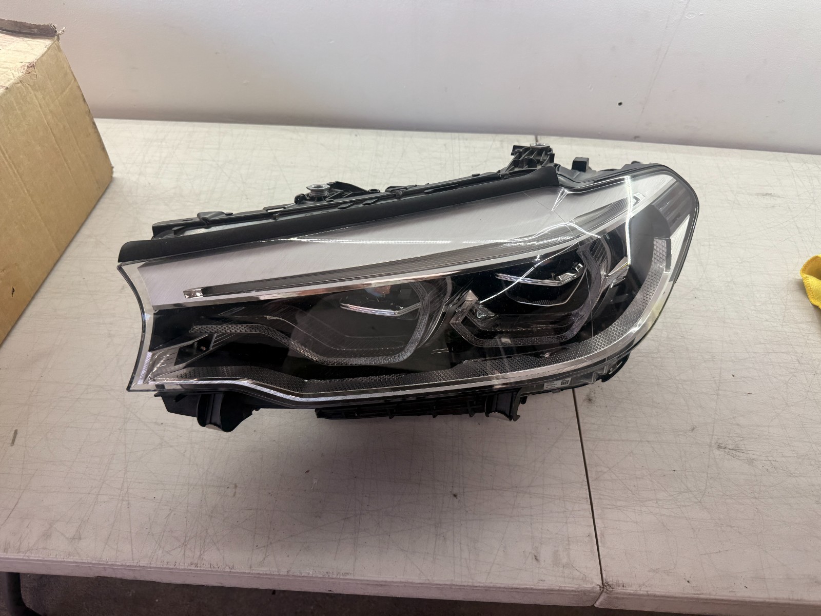 17-20 BMW G30 F90 530I 540I M550IX M5 LEFT ADAPTIVE LED HEADLIGHT COMPLETE OEM 17-20 BMW G30 F90 530I 540I M550IX M5 LEFT ADAPTIVE LED HEADLIGHT COMPLETE OEM