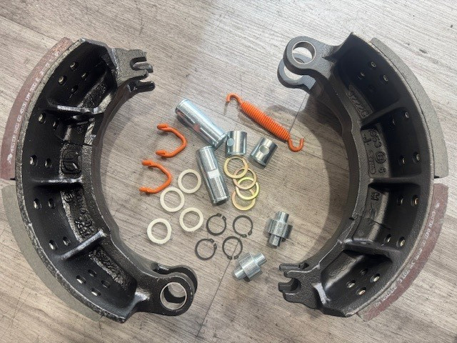 Meritor KSR4034515PC Replacement Major Overhaul Brake Repair Kit Meritor KSR4034515PC Replacement Major Overhaul Brake Repair Kit