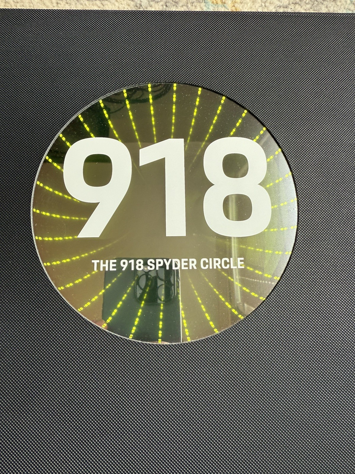 Porsche 918 Spyder Circle Owners Book No. 3 Limited Edition Lights Up RARE Porsche 918 Spyder Circle Owners Book No. 3 Limited Edition Lights Up RARE