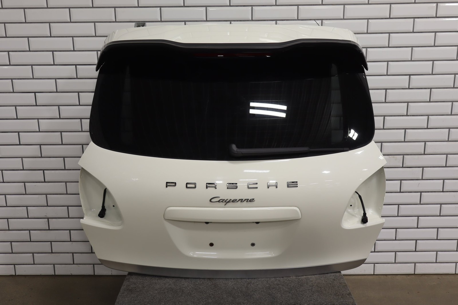 2011-2014 Porsche Cayenne 958 Decklid/Tailgate