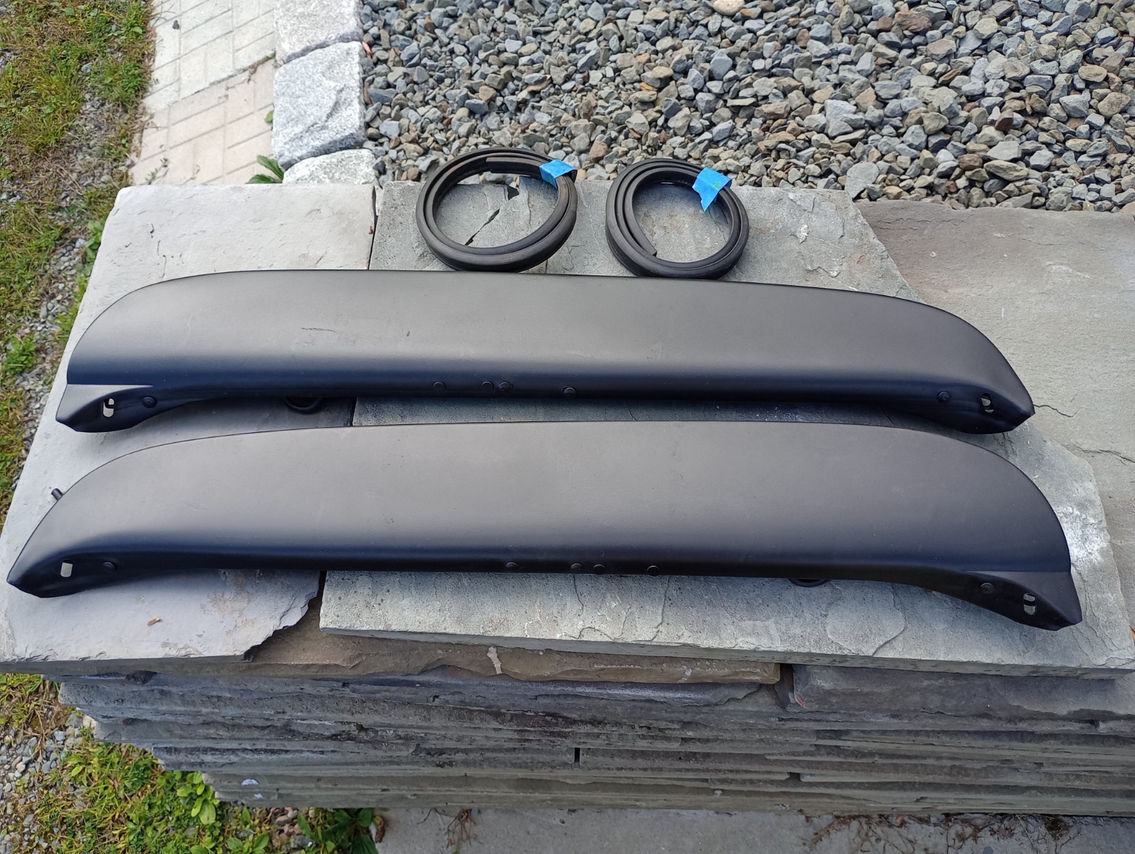 NOS 1960\'s Outside Mount Steel Fender Skirts For 1952-1954 Ford & Mercury NOS 1960\'s Outside Mount Steel Fender Skirts For 1952-1954 Ford & Mercury