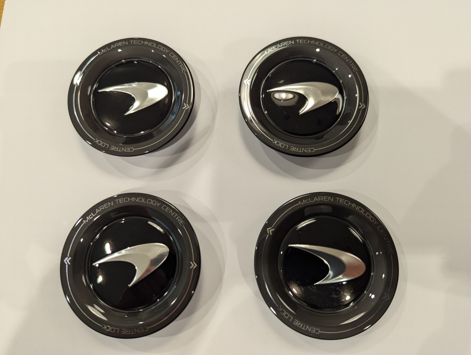Mclaren Senna , P1 , 765LT , 600LT OEM  centre lock wheel caps 15BA228CP