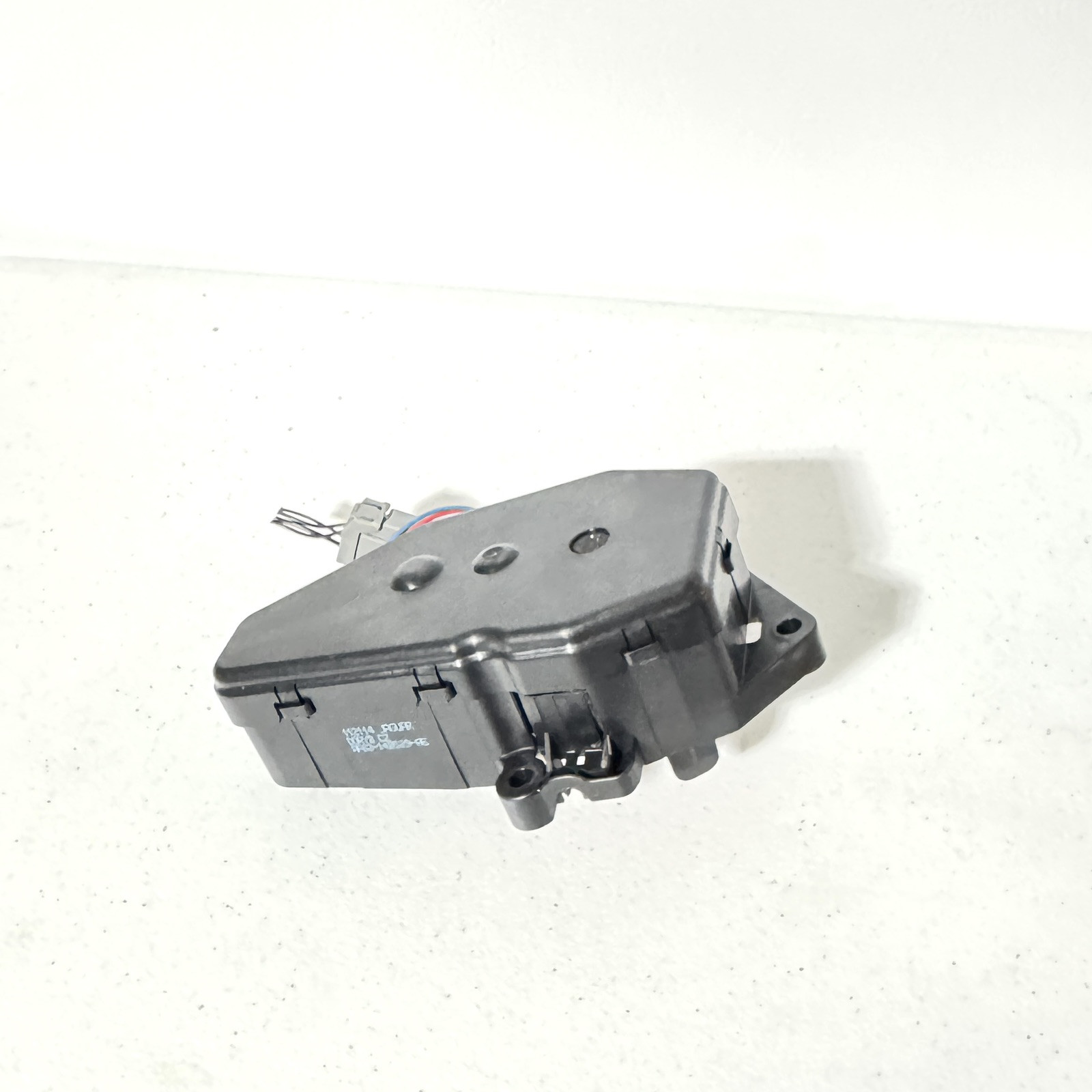 💎 2013-2015 Jaguar XF Rear Trunk Lock Latch Actuator Motor OEM 💎 2013-2015 Jaguar XF Rear Trunk Lock Latch Actuator Motor OEM