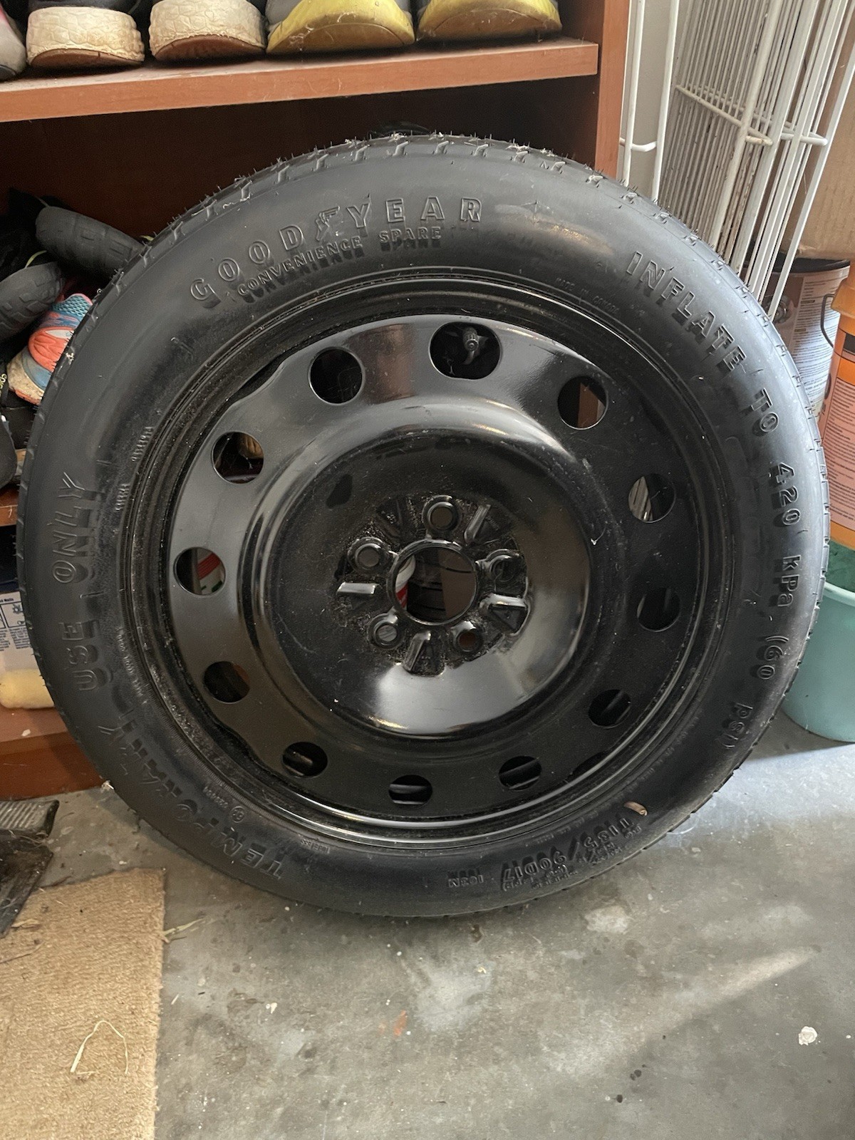 Unused Goodyear Convenience Spare Tire T135/90D17 103M Unused Goodyear Convenience Spare Tire T135/90D17 103M