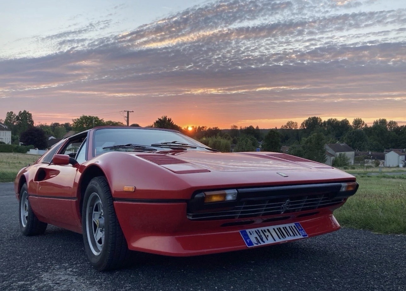 FERRARI 308 FIBERGLASS COMPLETE KIT 