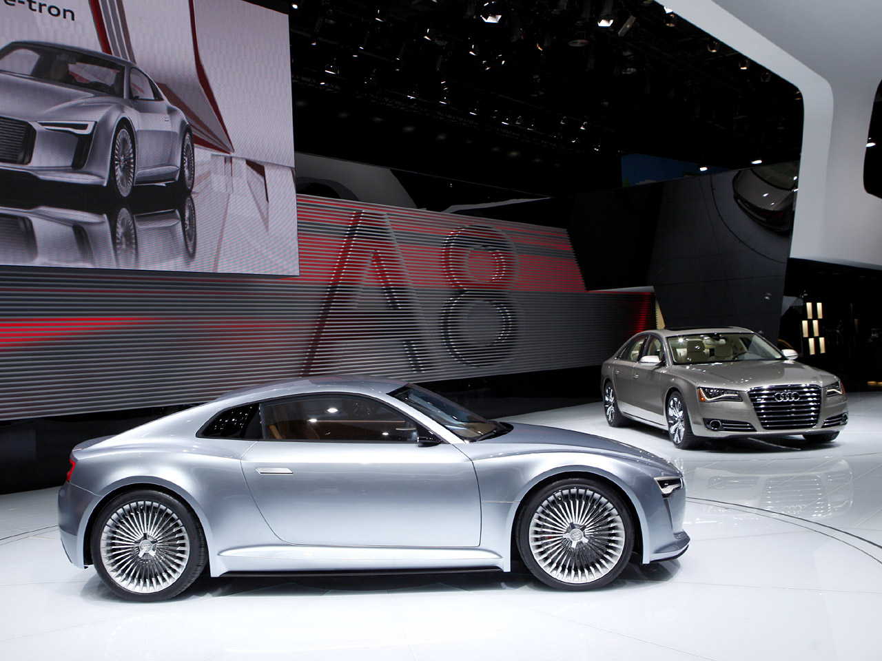 2010 Audi e-tron Concept