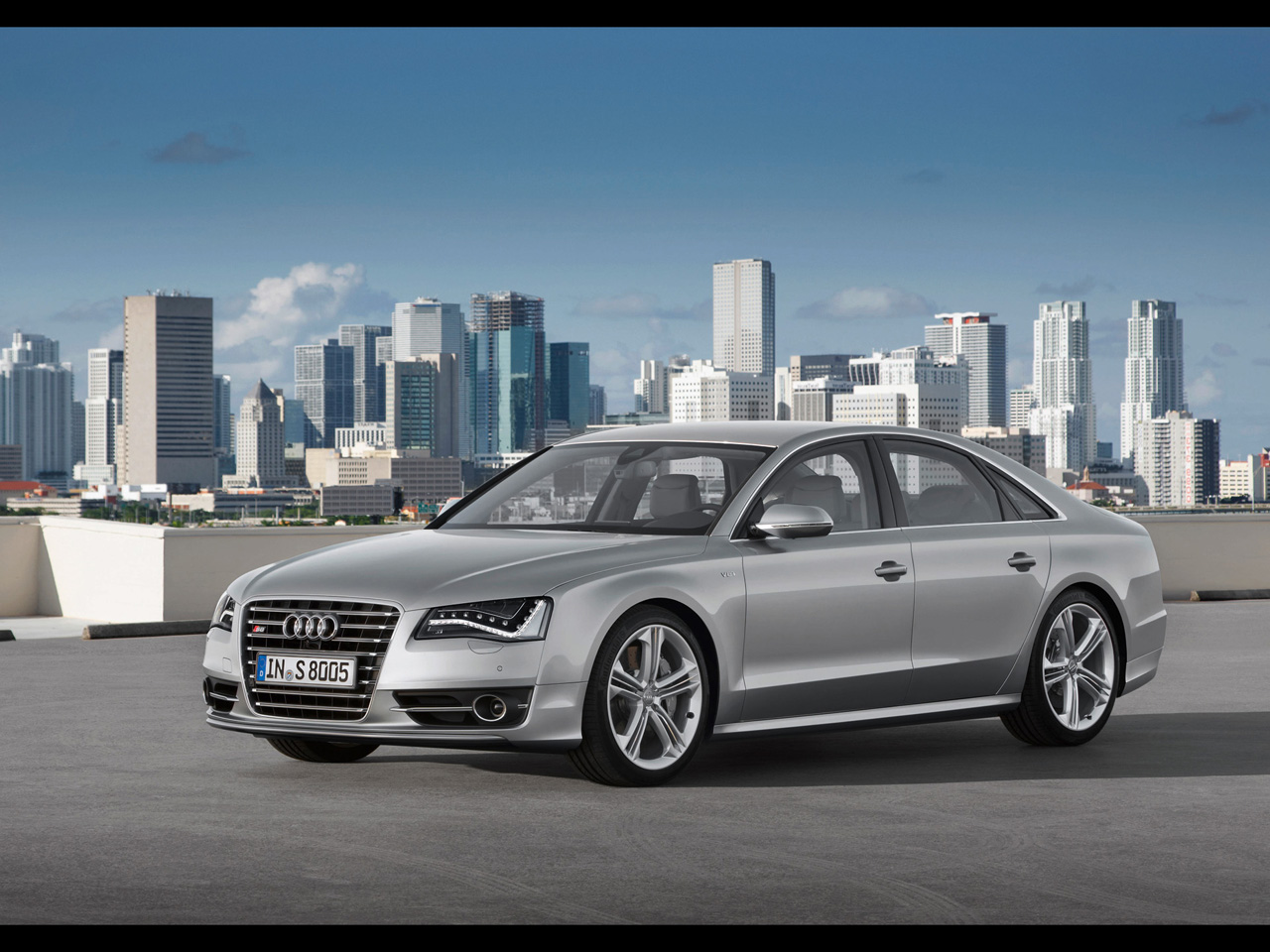 2012 Audi S8