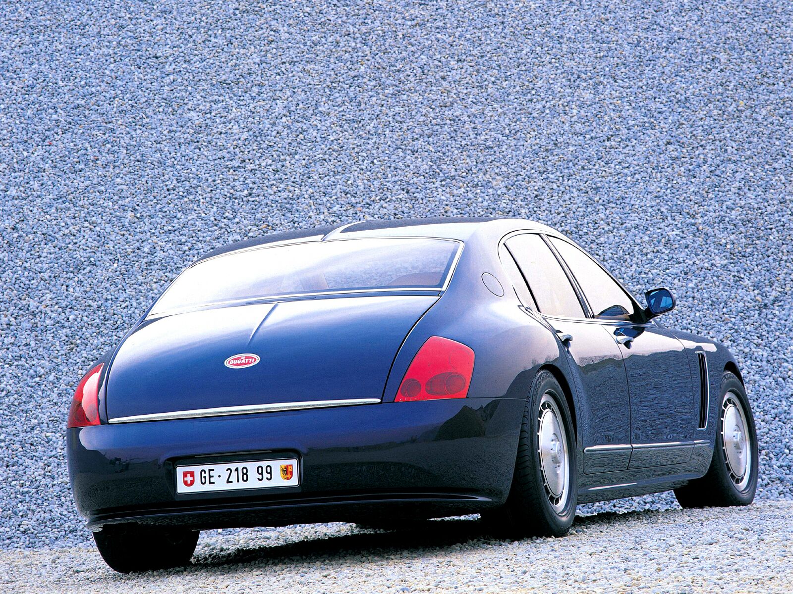 1999 Bugatti EB218 Concept
