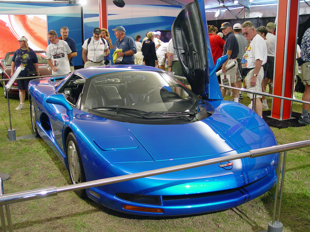1990 Chevrolet Corvette CERV III Concept