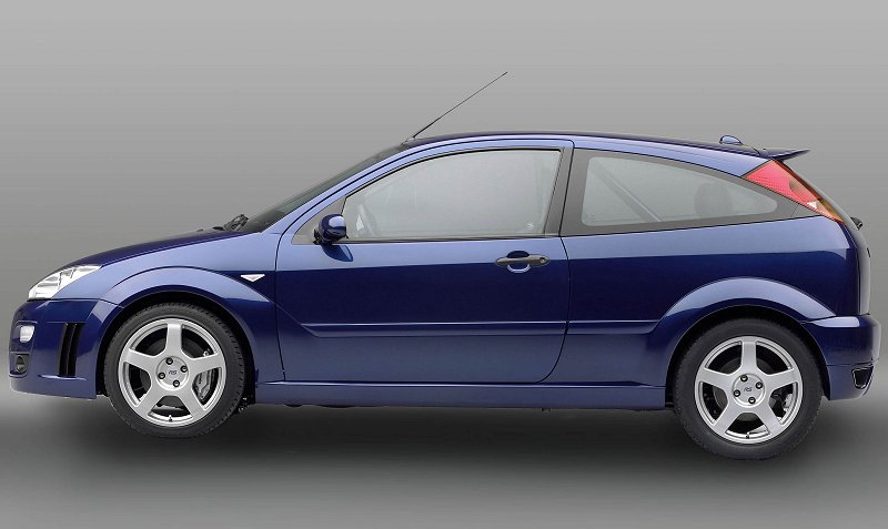 2003 Ford Focus RS8 Concept