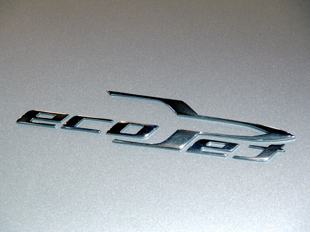 2006 GM Advanced Design Studio EcoJet Concept