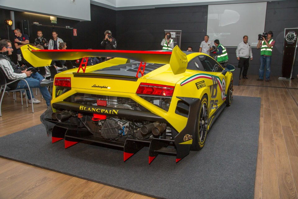 2013 Lamborghini Gallardo LP570-4 Super Trofeo Race Car
