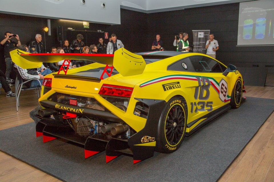 2013 Lamborghini Gallardo LP570-4 Super Trofeo Race Car