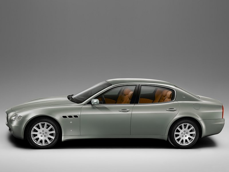 2004 Maserati Quattroporte