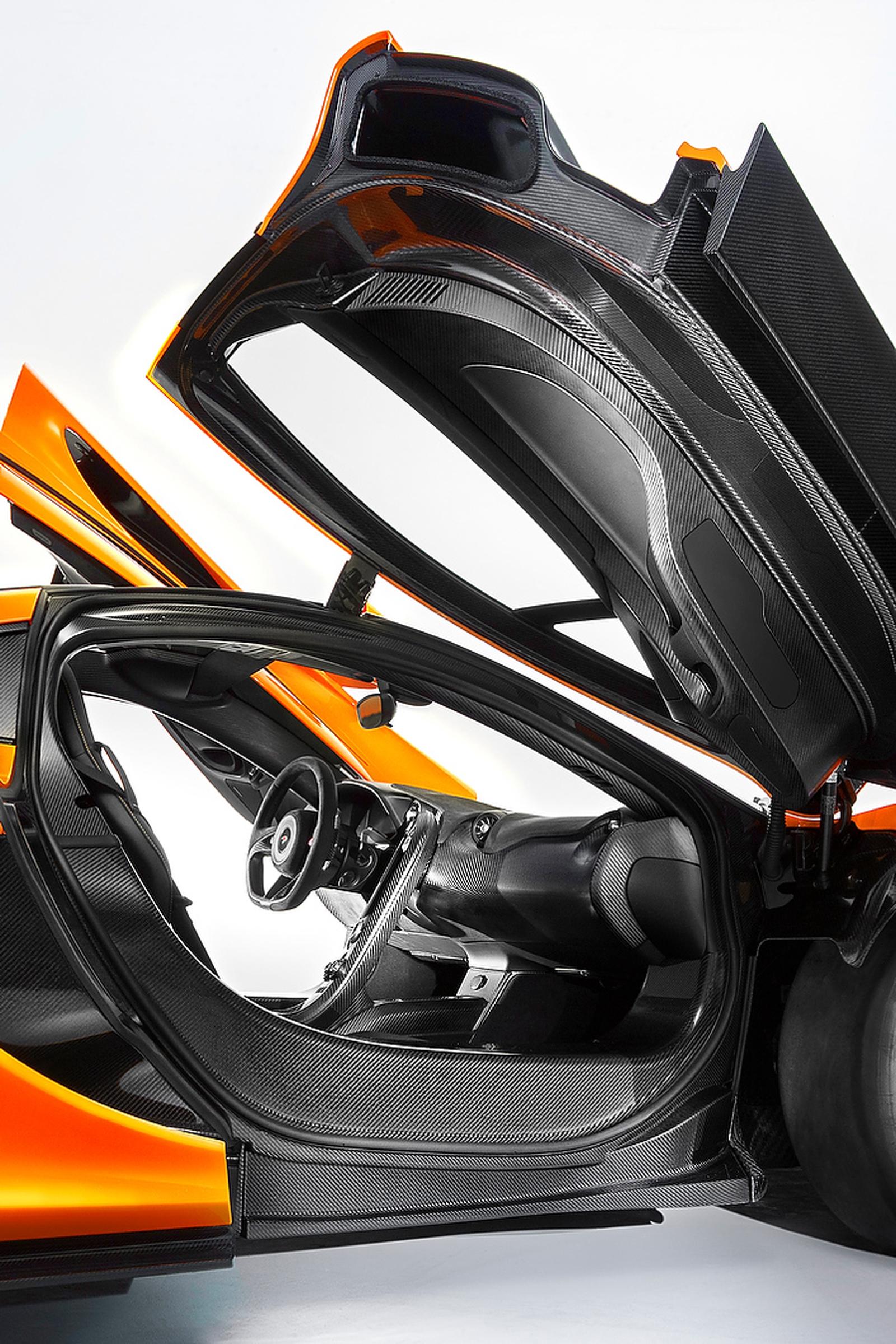 2015 McLaren P1