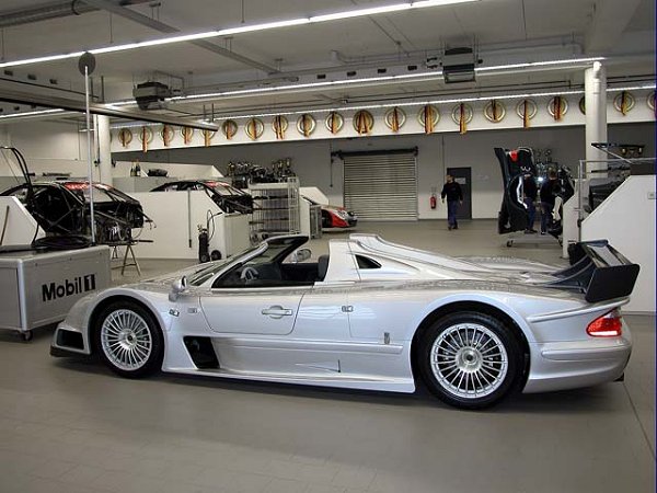 2002 Mercedes-Benz CLK-GTR Roadster