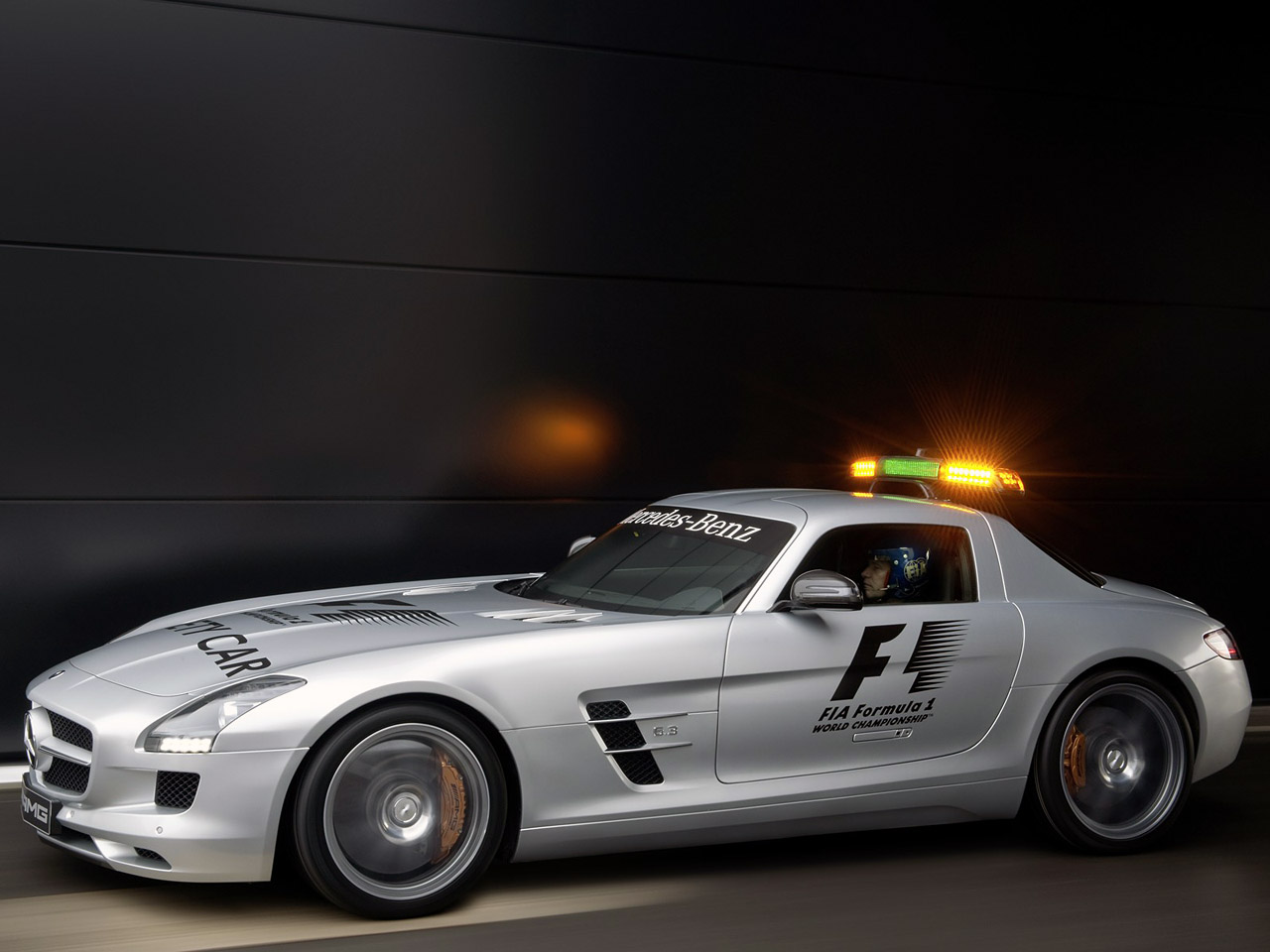 2010 Mercedes-Benz SLS AMG Safety Car