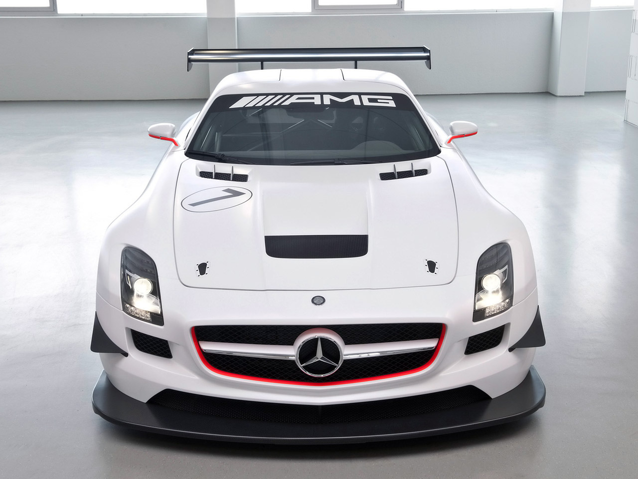 2011 Mercedes-Benz SLS AMG GT3