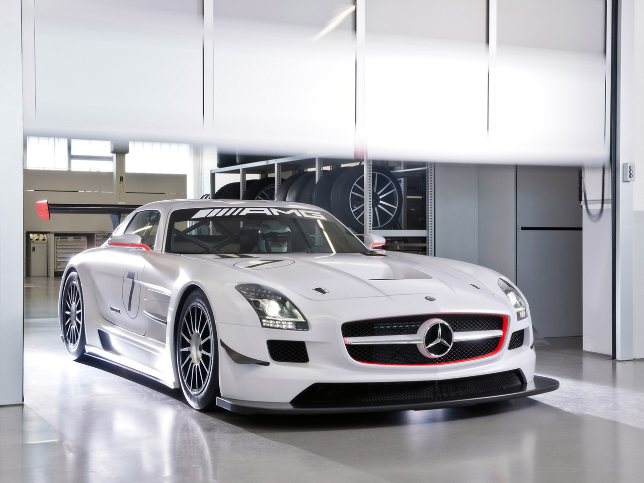 2011 Mercedes-Benz SLS AMG GT3