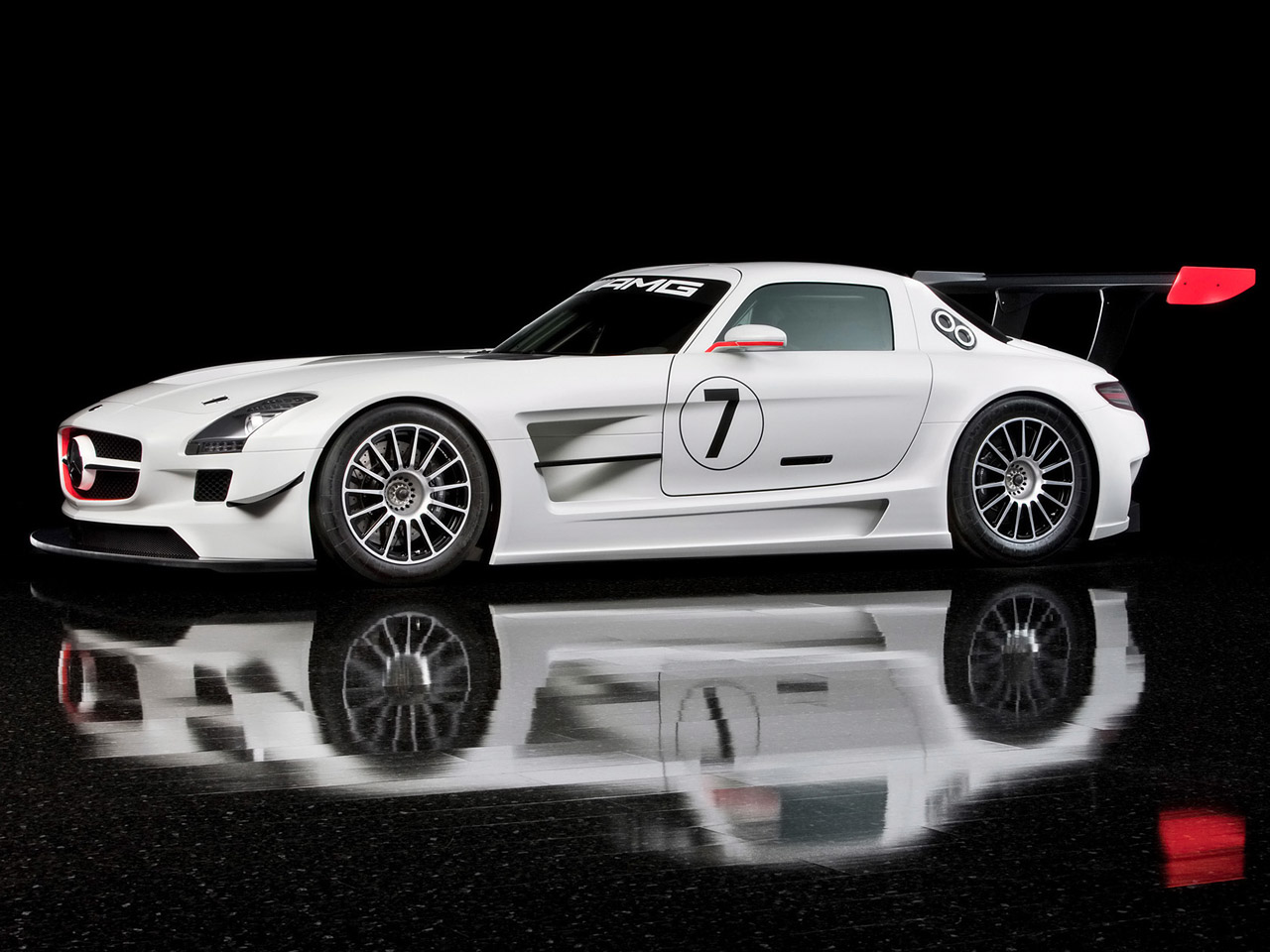 2011 Mercedes-Benz SLS AMG GT3