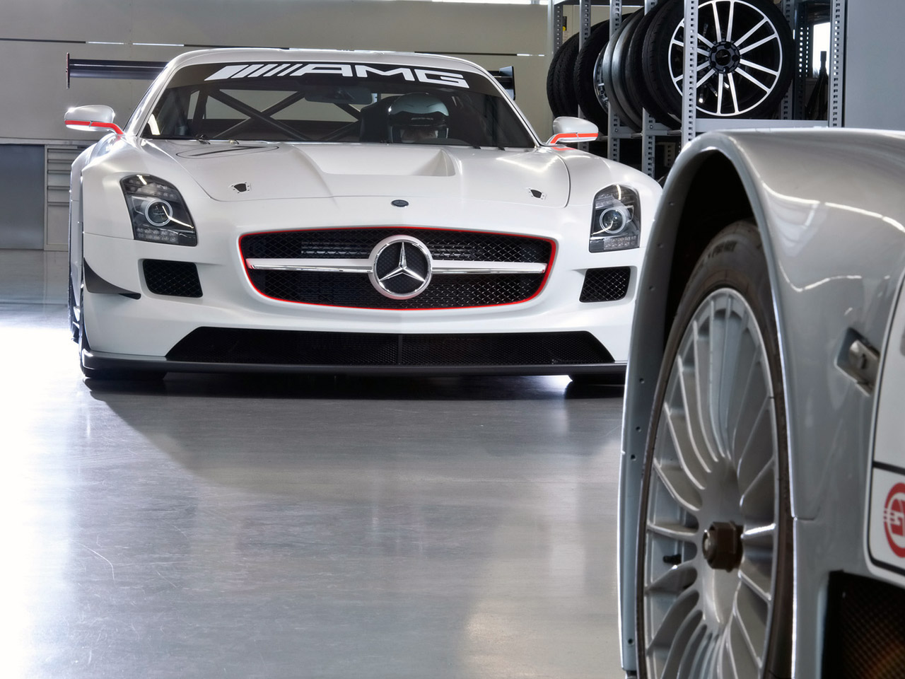 2011 Mercedes-Benz SLS AMG GT3