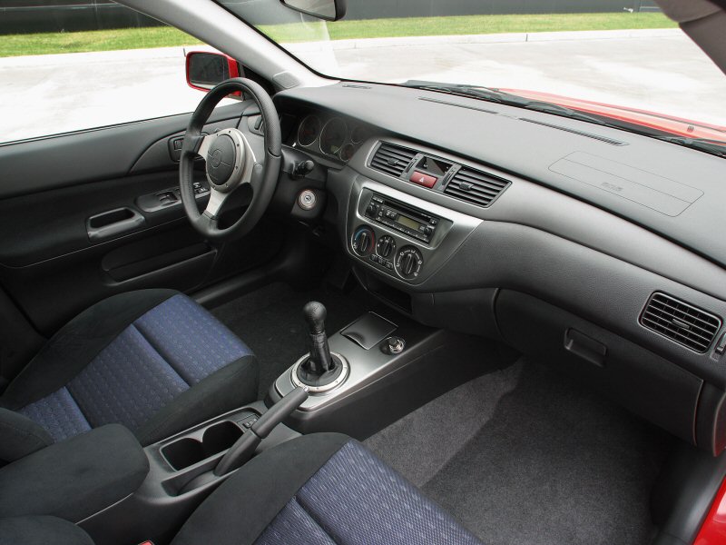 2003 Mitsubishi Lancer Evolution