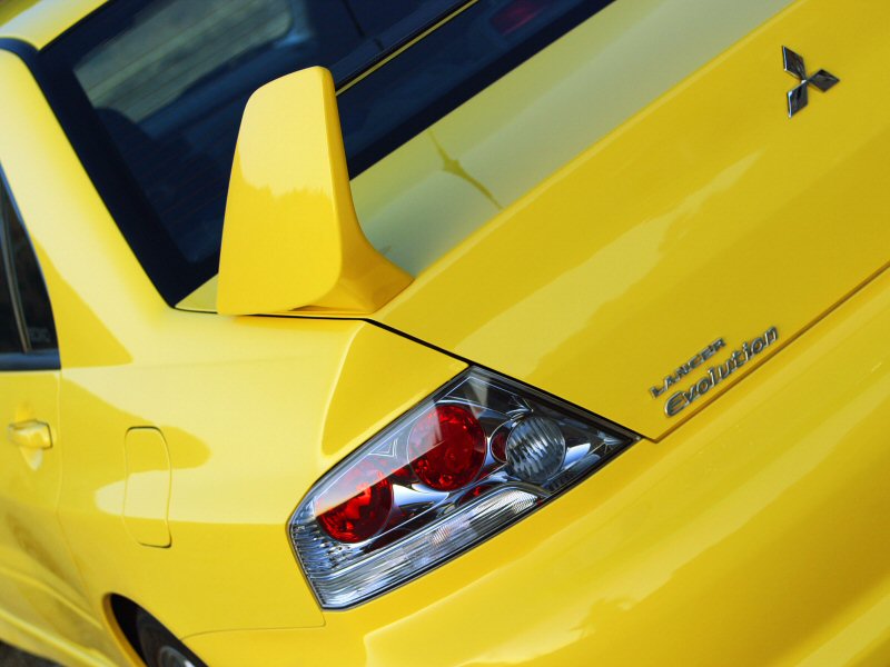 2003 Mitsubishi Lancer Evolution