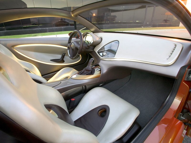 2004 Mitsubishi Eclipse Concept-E