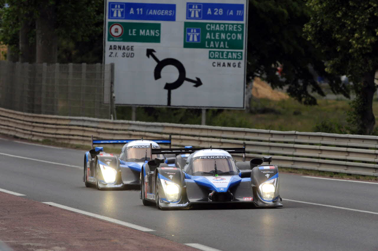 2009 Peugeot 908 HDi FAP