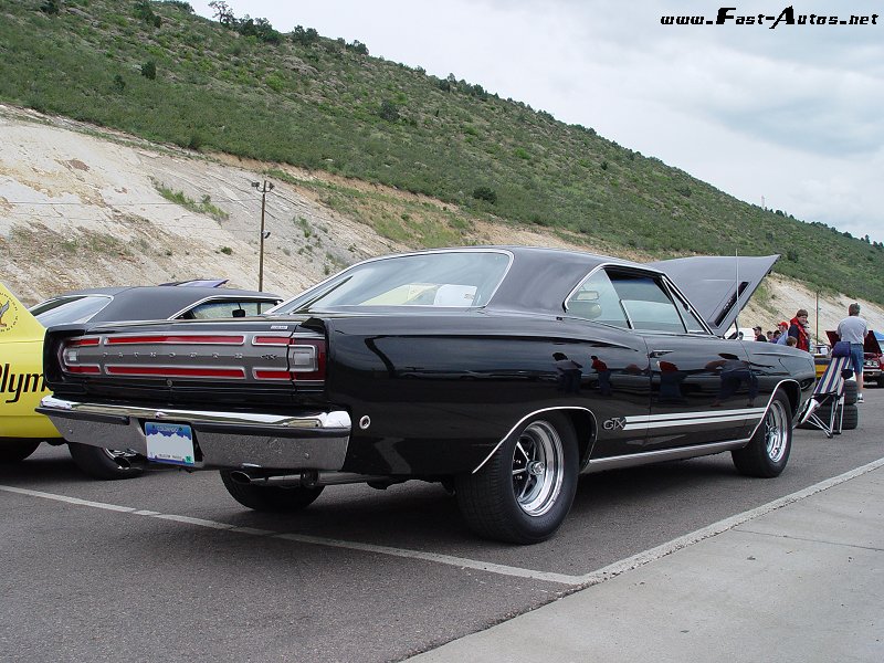 1968 Plymouth Hemi GTX
