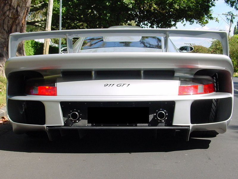 1997 Porsche 911 GT1
