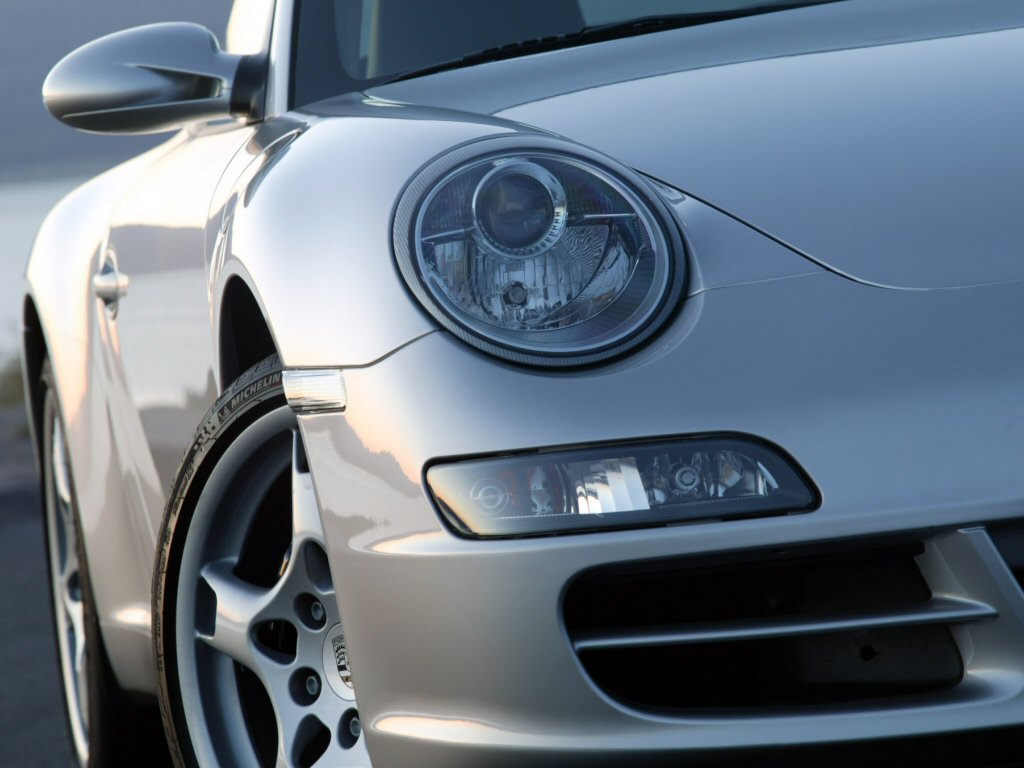 2005 Porsche 911 Carrera