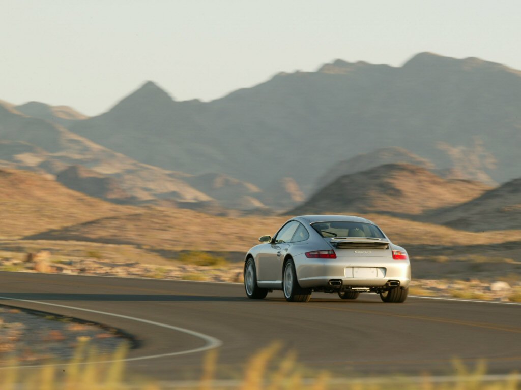 2005 Porsche 911 Carrera