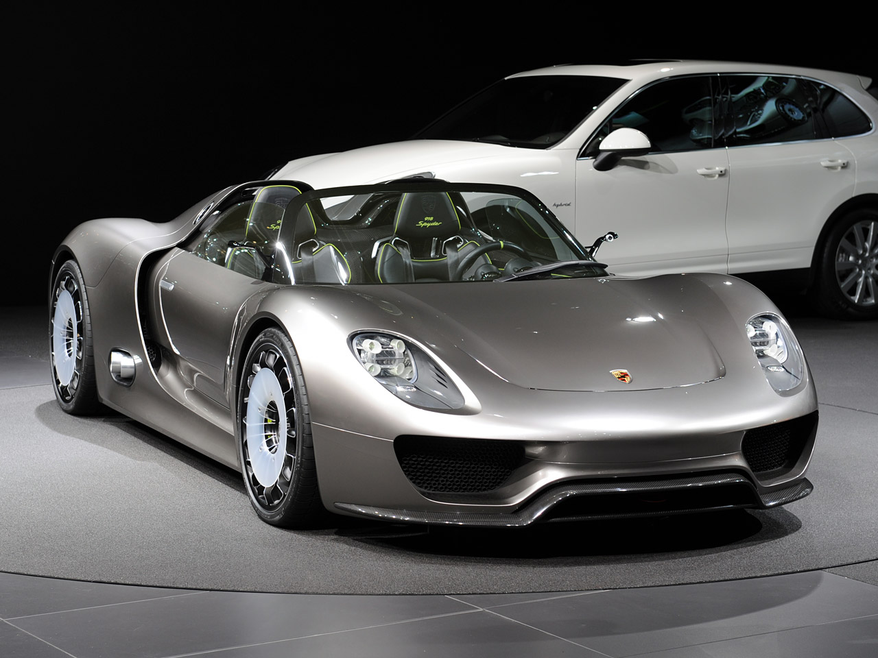 2010 Porsche 918 Spyder Concept