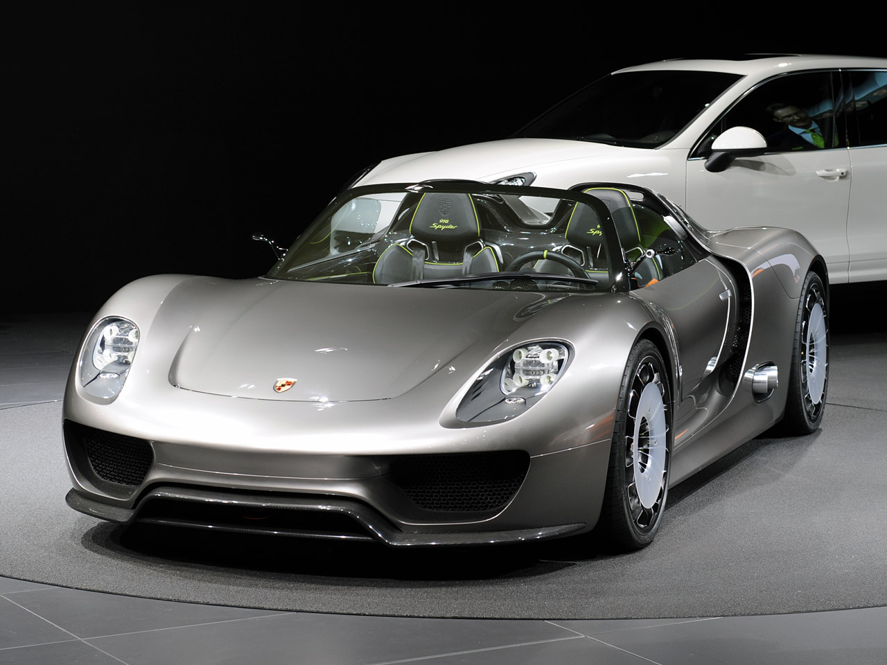 2010 Porsche 918 Spyder Concept