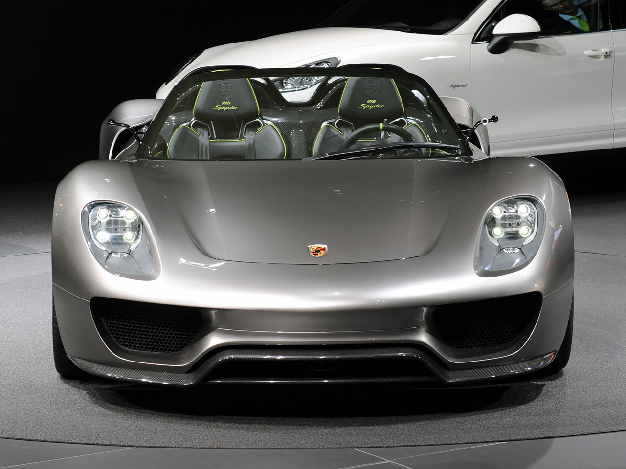 2010 Porsche 918 Spyder Concept