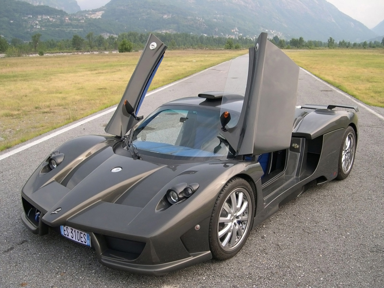 2013 Simbol Design Lavazza GTX-R