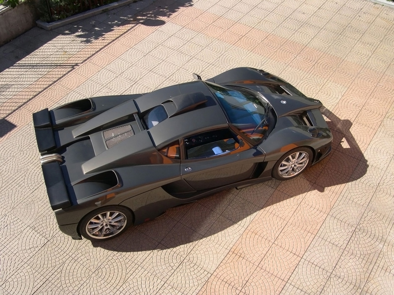 2013 Simbol Design Lavazza GTX-R