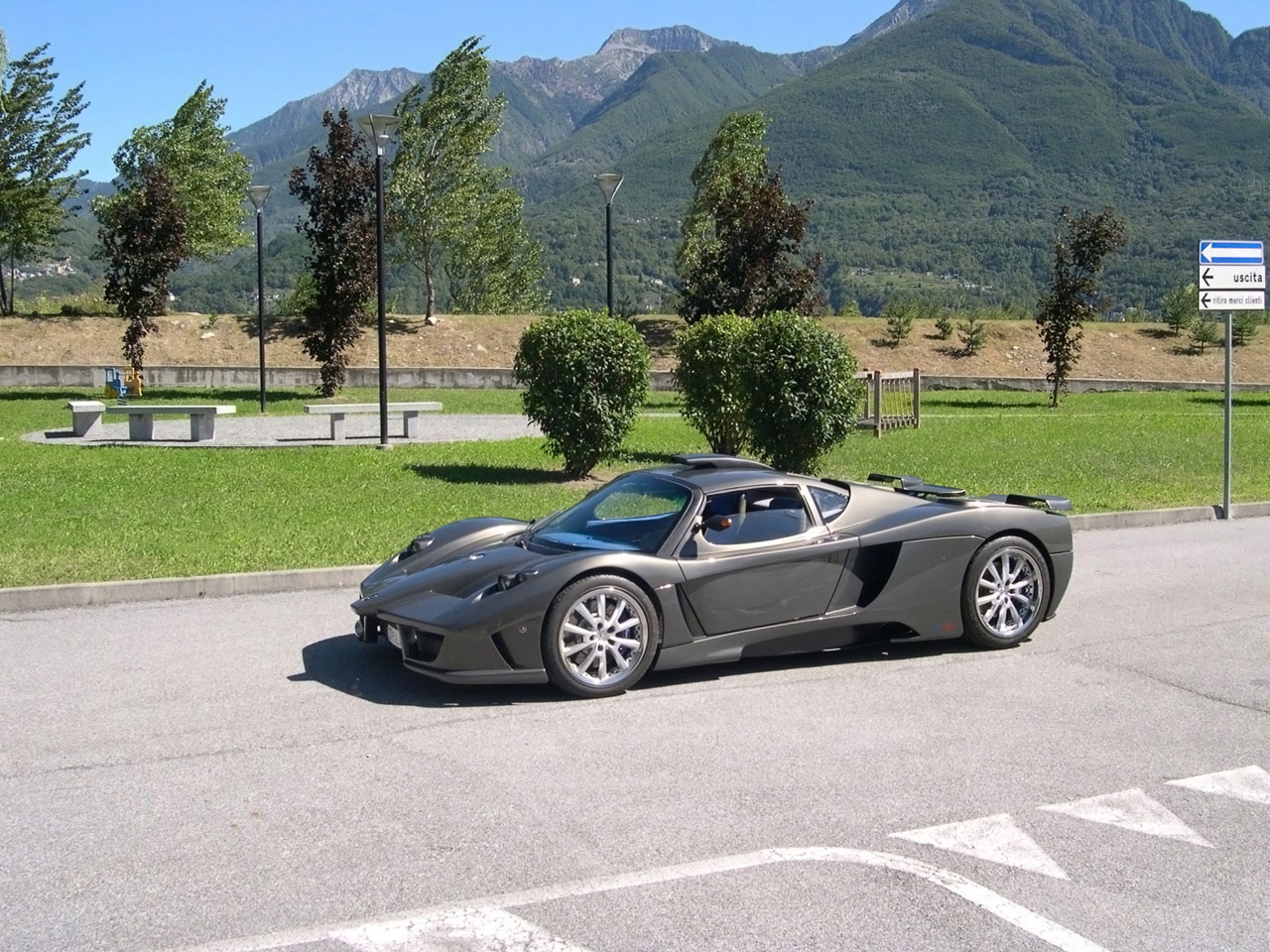 2013 Simbol Design Lavazza GTX-R