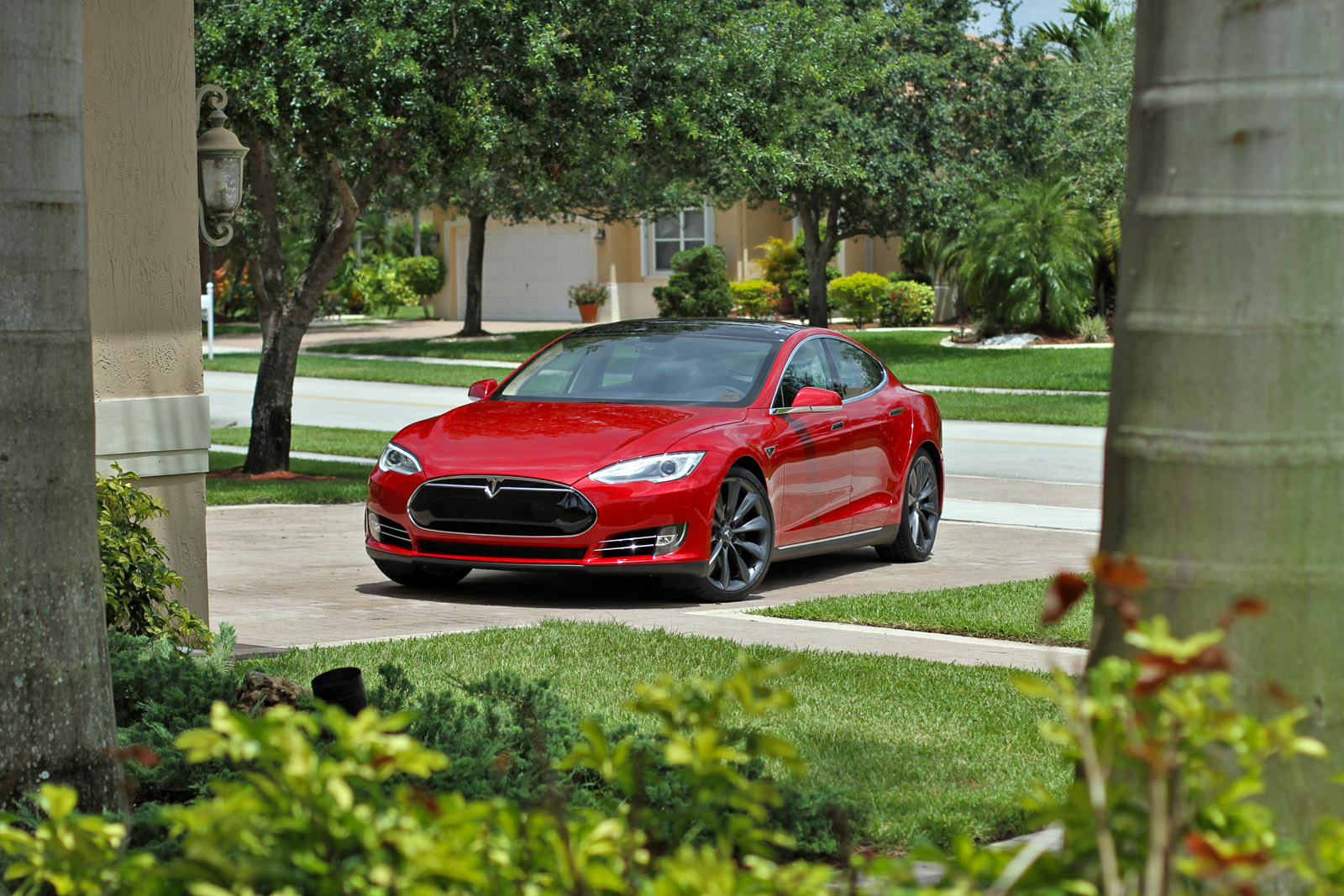 2013 Tesla Model S