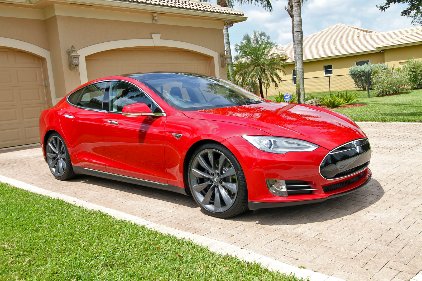 2013 Tesla Model S