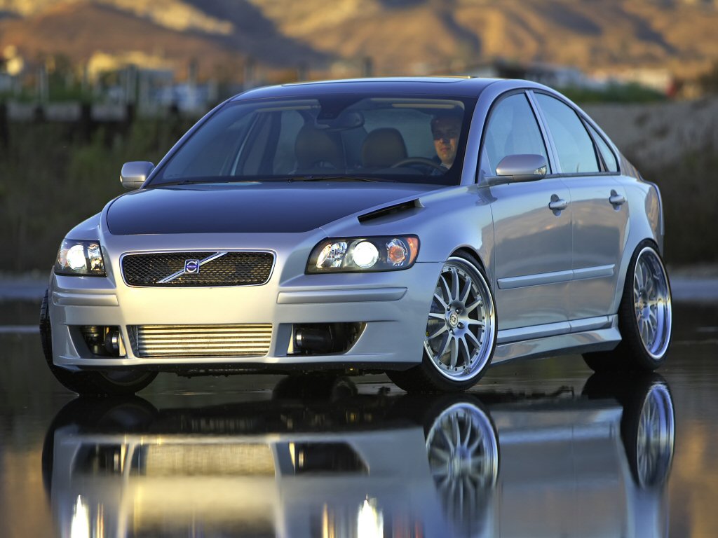 2003 Volvo Evolve S40 Concept